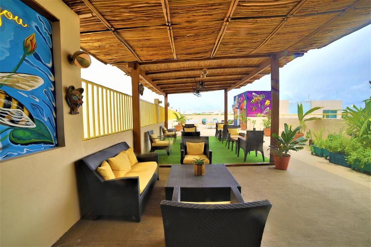 Hotel 12 Bees By Kavia Playa del Carmen Exterior photo
